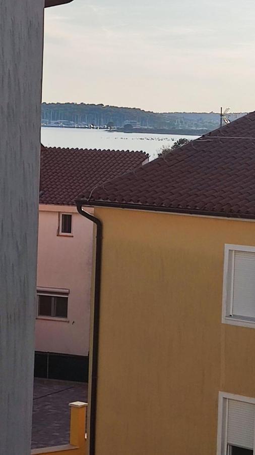 Apartman Lino Medulin Exteriör bild